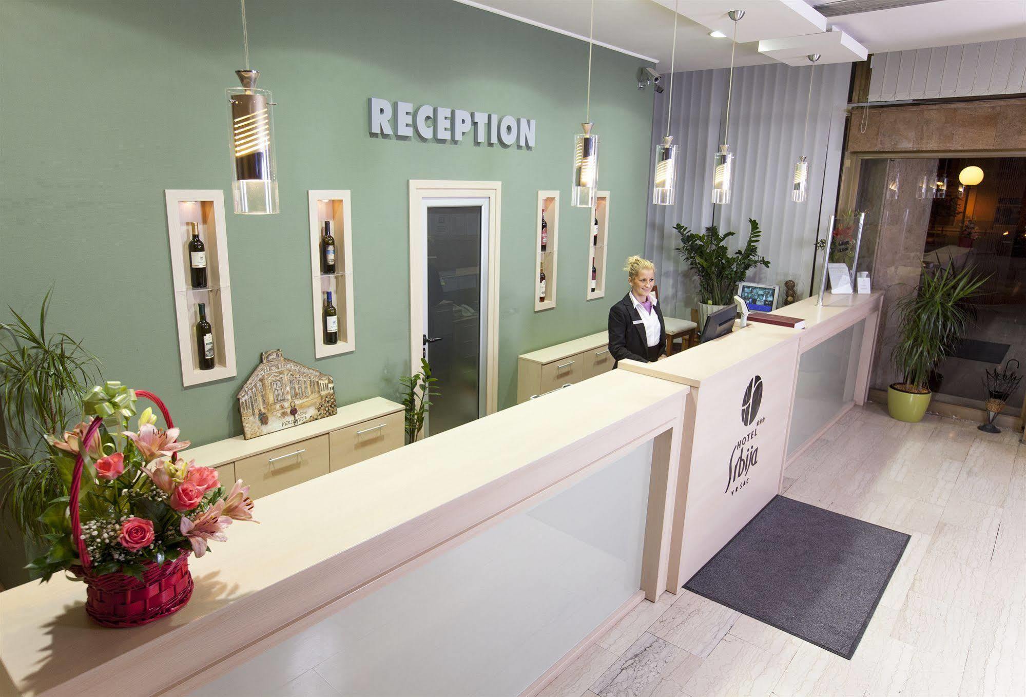 Hotel Srbija Вршац Екстер'єр фото