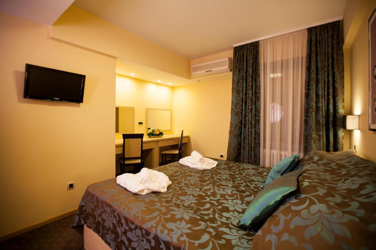 Hotel Srbija Вршац Екстер'єр фото